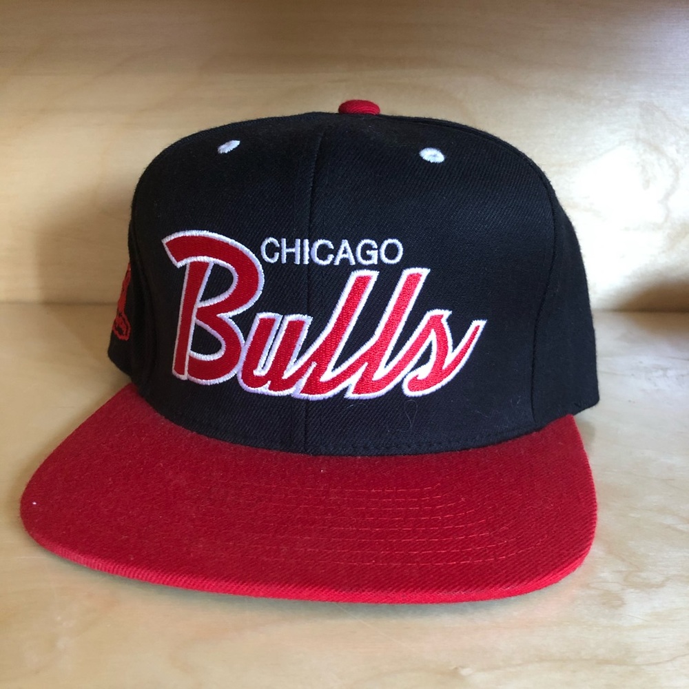 Vintage Mitchell & ness Chicago bulls snapback